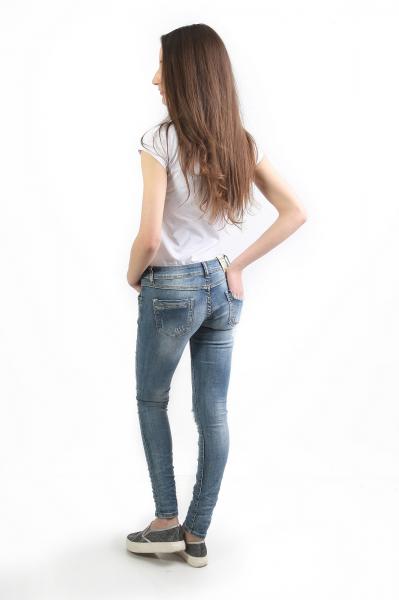 Jeans with a torn effect